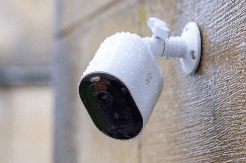 Camera Arlo : Quelle Caméra Arlo Choisir ? Guide Complet 2026 3 camera Arlo PRO 5